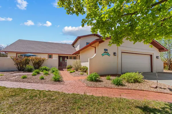 545 Totavi ST, Los Alamos, NM 87544