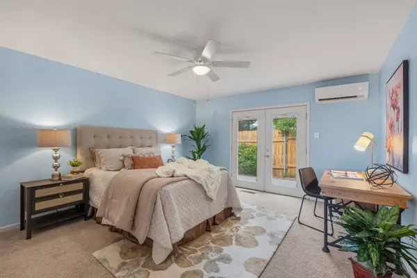 397 Connie AVE, White Rock, NM 87547