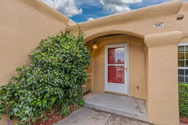 397 Connie AVE, White Rock, NM 87547