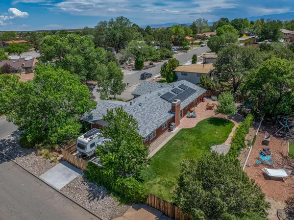 401 Kolleen CT, White Rock, NM 87547
