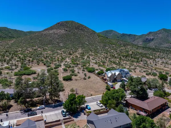 2339 48th ST, Los Alamos, NM 87544