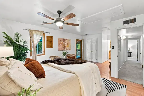 425 Ridgecrest AVE, White Rock, NM 87547