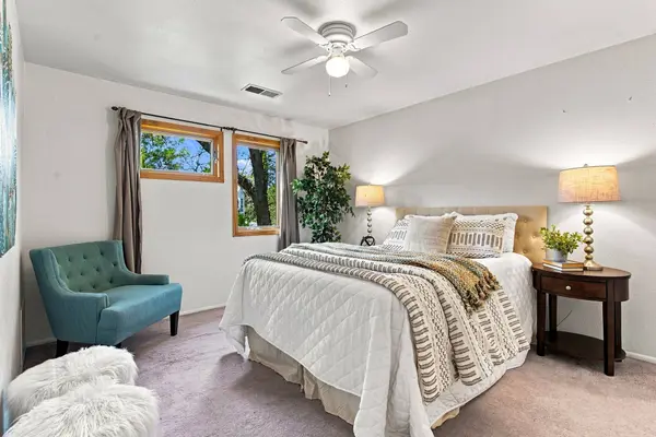 425 Ridgecrest AVE, White Rock, NM 87547