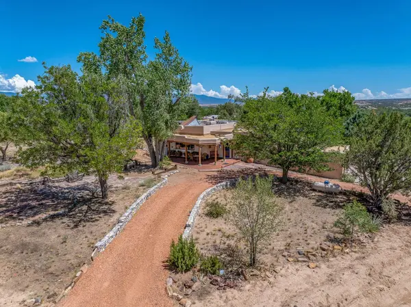 132 County Road 84C #A, Santa Fe, NM 87506