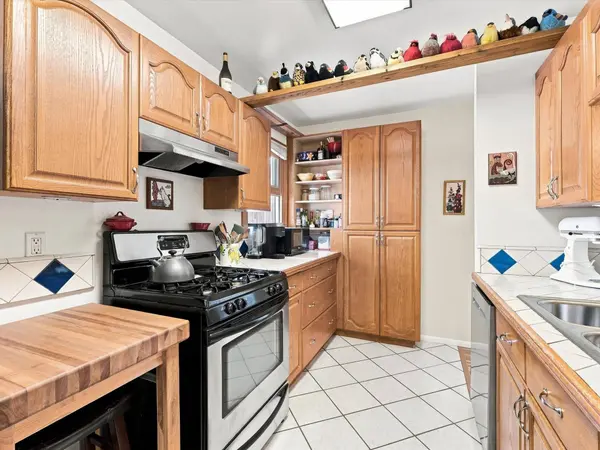 63 Isleta DR, White Rock, NM 87547