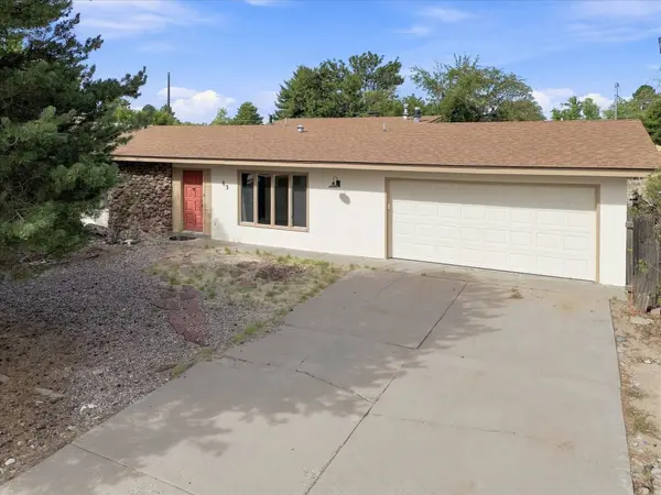83 Granada DR