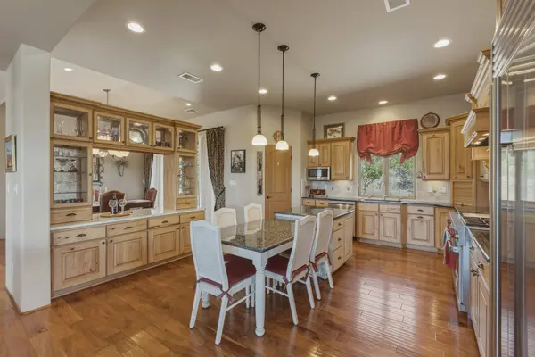 1625 Sonrisa, Los Alamos, NM 87544