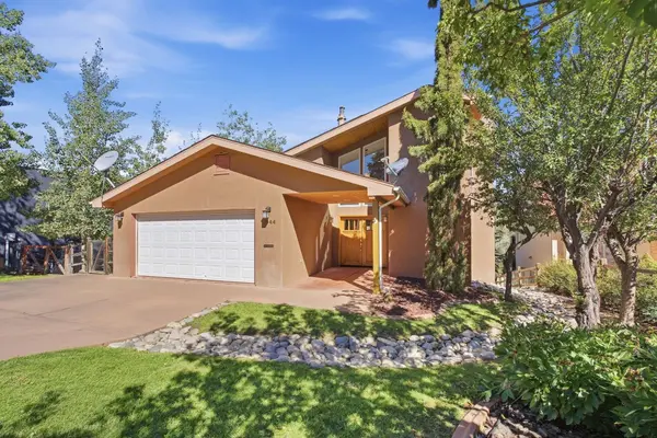 4244 Ridgeway DR, Los Alamos, NM 87544