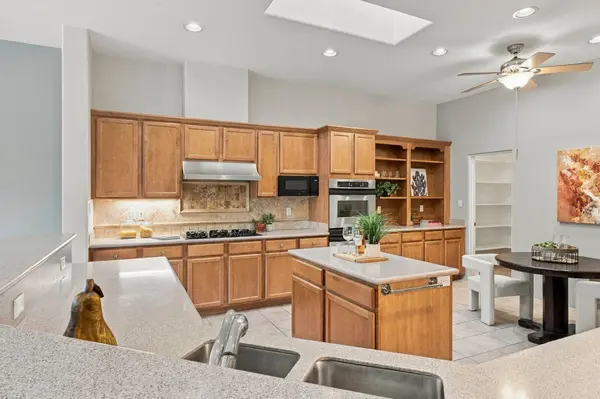 4760 Quemazon, Los Alamos, NM 87544