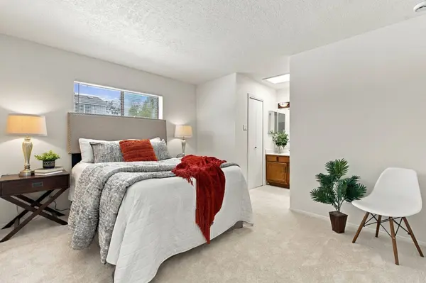 505 Oppenheimer DR #1104, Los Alamos, NM 87544
