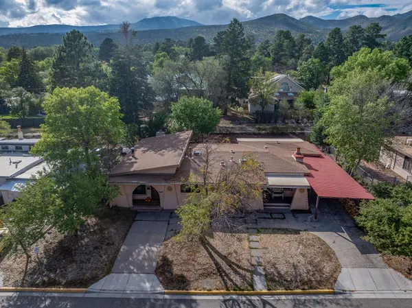 1463 40th ST, Los Alamos, NM 87544