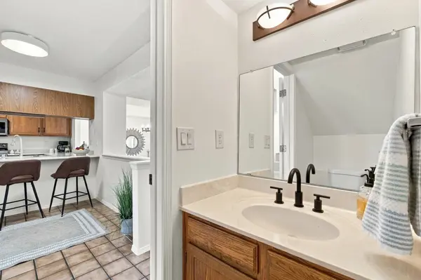 505 Oppenheimer DR #1104, Los Alamos, NM 87544