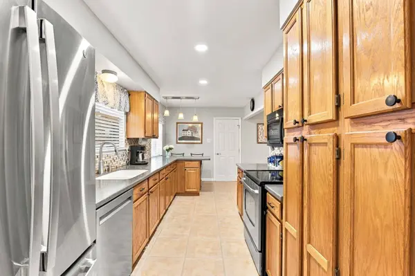 117 Sherwood BLVD, White Rock, NM 87547