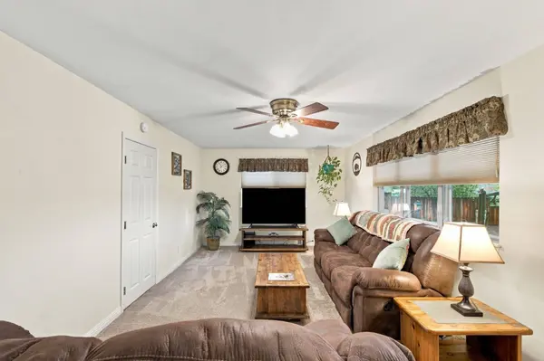 117 Sherwood BLVD, White Rock, NM 87547