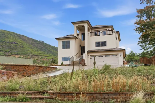 4875 Yucca ST, Los Alamos, NM 87544