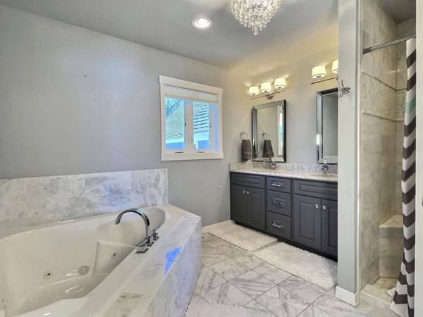 1267 CRAN LN, Eagle River, WI 54521