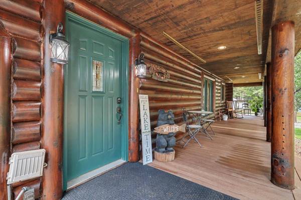 1255 GANDER DR, Eagle River, WI 54521
