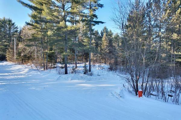 Lot 7 DEERSKIN RD, Phelps, WI 54521