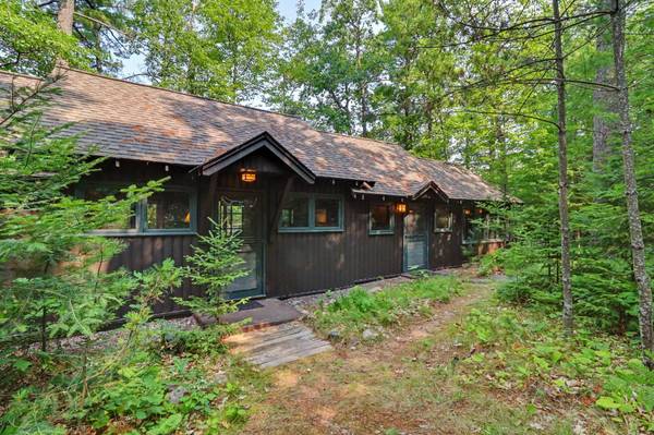 6014 BLACK OAK LAKE RD S, Land O Lakes, WI 54540