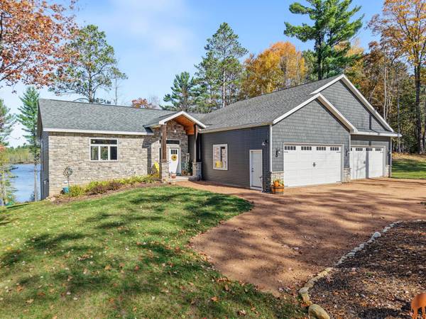 2687 BULLSEYE LN, Eagle River, WI 54521