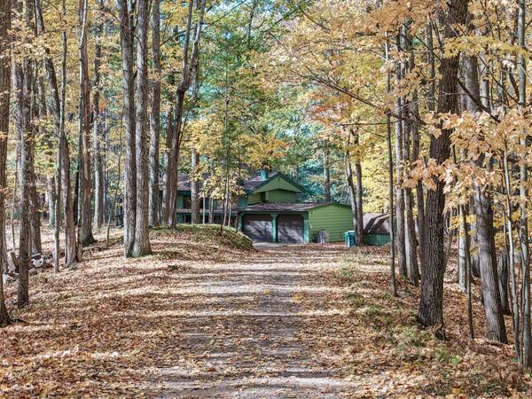 8531 HOWER RD, Minocqua, WI 54548