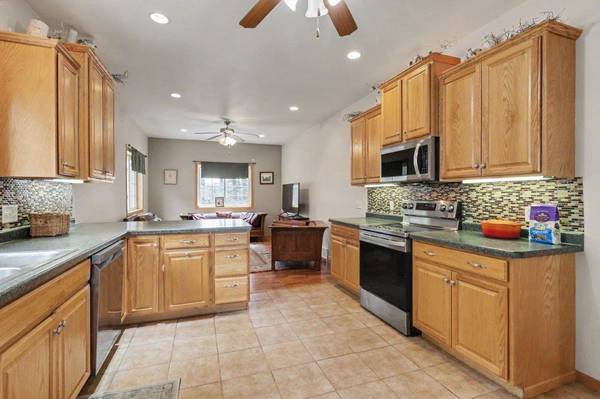 740 RIVER EDGE #B, Eagle River, WI 54521