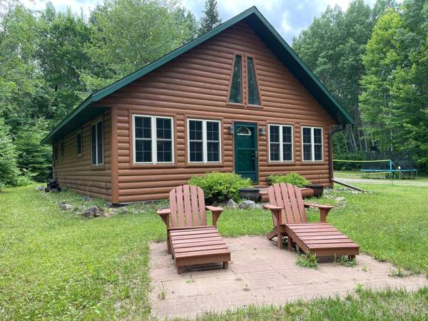 W4741 BLACK BEAR LN, Phillips, WI 54555