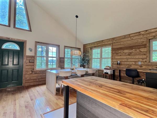 W4741 BLACK BEAR LN, Phillips, WI 54555