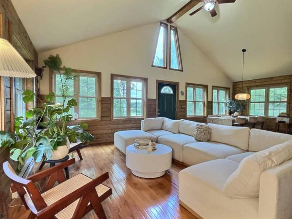 W4741 BLACK BEAR LN, Phillips, WI 54555