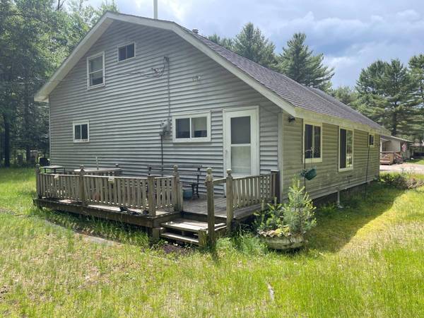 8127 RAINBOW DR E, St Germain, WI 54558