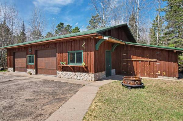 2340 CROKER RD, Eagle River, WI 54521