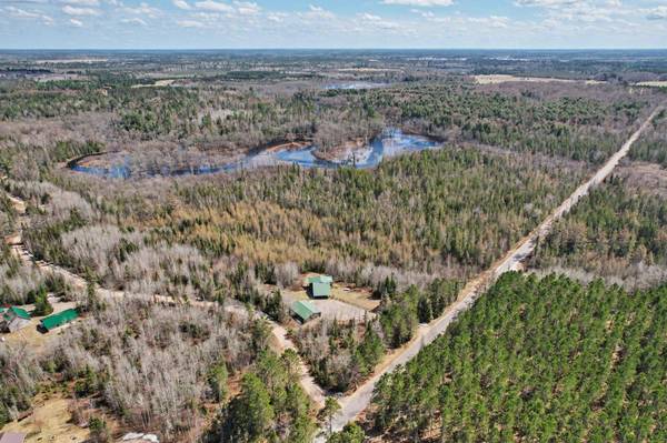 2340 CROKER RD, Eagle River, WI 54521