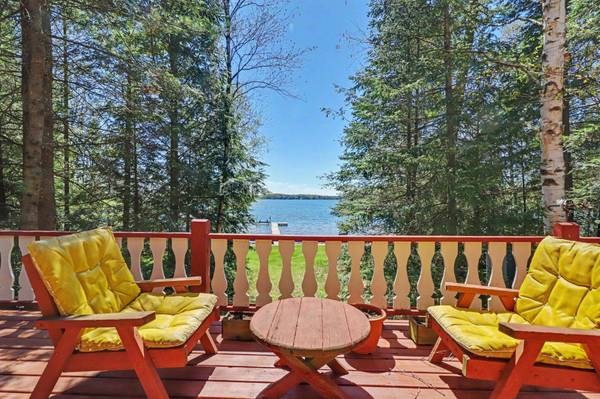 10851 NATURE TRAIL LN, Three Lakes, WI 54562