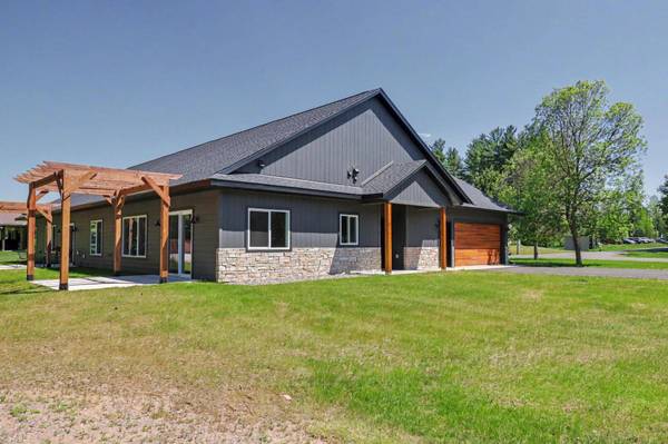 1101 AQUILA CT W, Eagle River, WI 54521