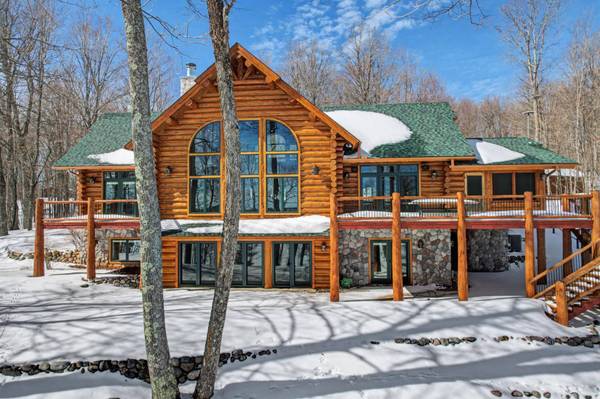 867 EAGLES NEST, Phelps, WI 54554