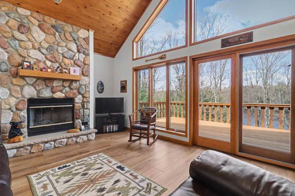 1064 NICOLET SHORES LN, Phelps, WI 54554