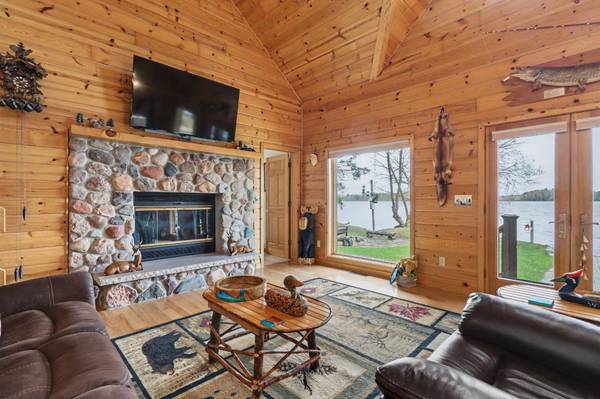 3975 CHURCH RD, Conover, WI 54519