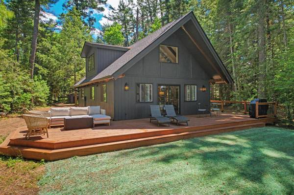 8004-5 FOUR MILE LAKE RD, Three Lakes, WI 54562