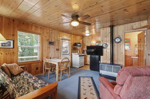 2518 MILLERVILLE RD, Phelps, WI 54554