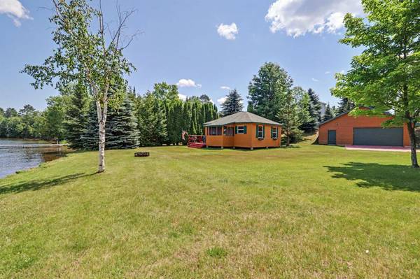 2518 MILLERVILLE RD, Phelps, WI 54554