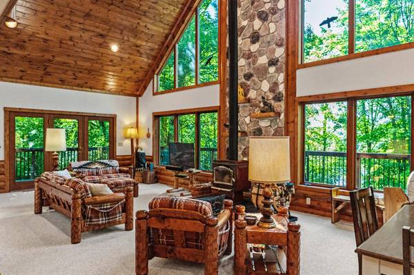1386 EAST POINT LN, Phelps, WI 54554