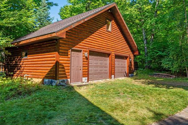 1386 EAST POINT LN, Phelps, WI 54554