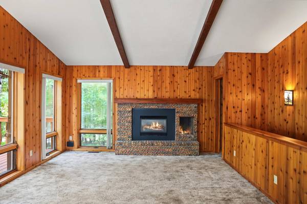 2775 STAR RD S, Eagle River, WI 54521