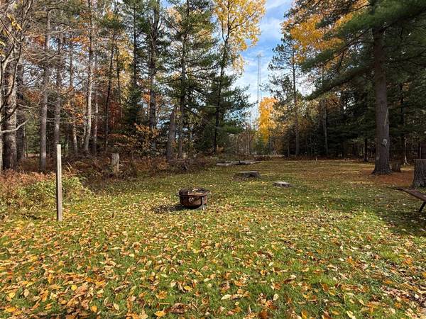 24076 BIRCH LAKE RD, Watersmeet, MI 49969