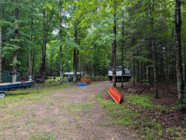 N2498 DUCK LAKE RD E, Watersmeet, MI 49969