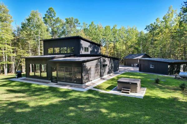 1369 RIVERVIEW DR, St Germain, WI 54558