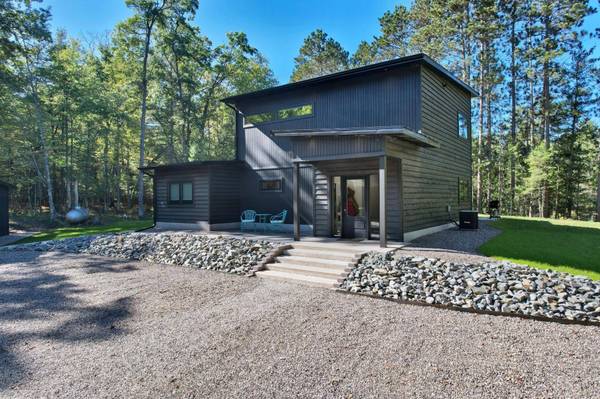 1369 RIVERVIEW DR, St Germain, WI 54558