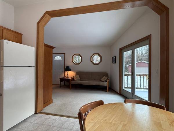 7093 WOODLAND DR, Star Lake, WI 54561