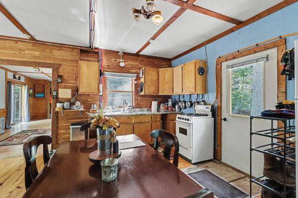 6174 CLEVELANDS LN, Conover, WI 54519