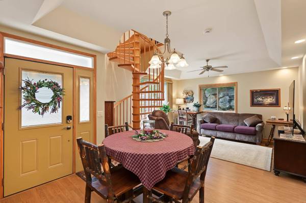 812 RIVER EDGE #A, Eagle River, WI 54521
